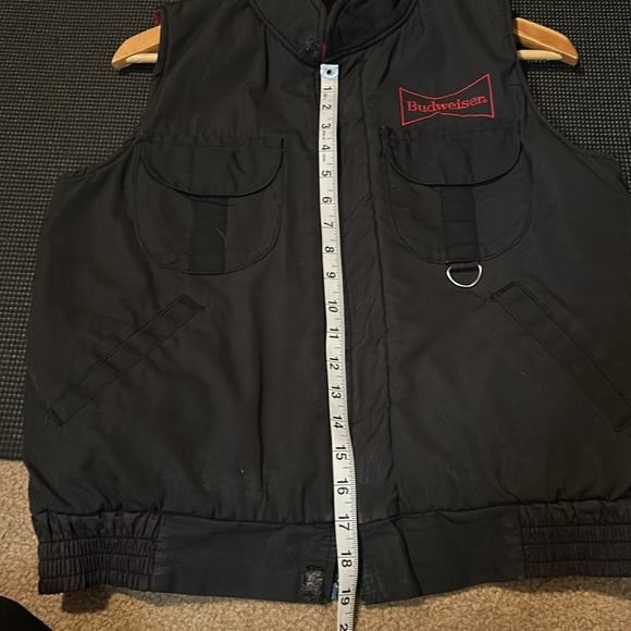 Budweiser fleece lined vest. Size small/medium. - Picture 7 of 8